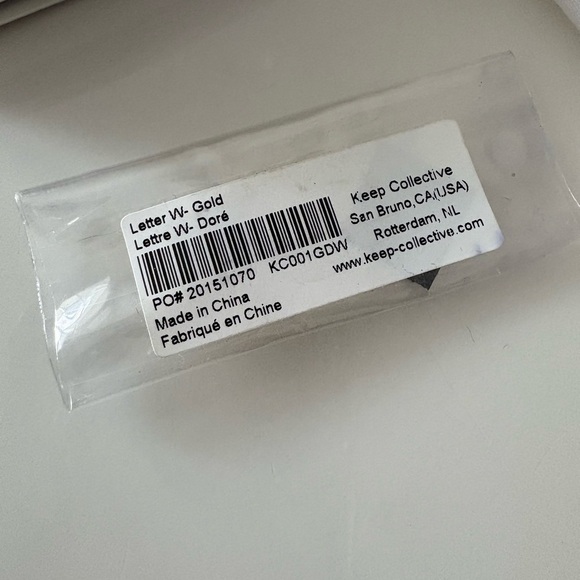 NWT Keep Collective “W” letter Gold Charm - Picture 3 of 3